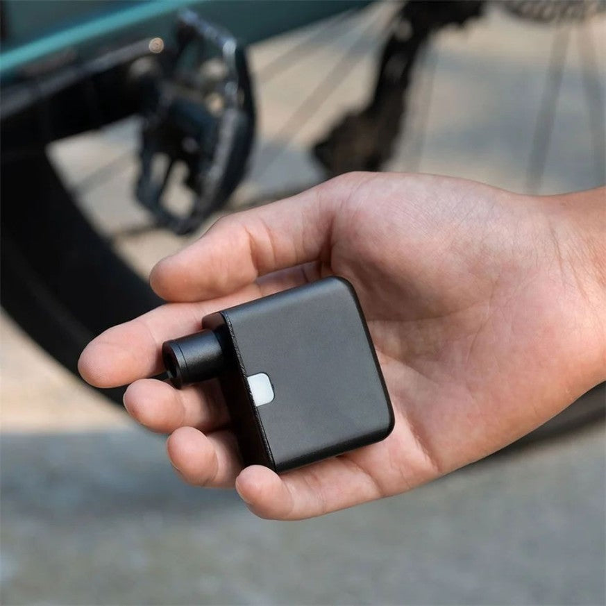 Genopladelig mini elektrisk cykelpumpe - enkel og praktisk at bruge