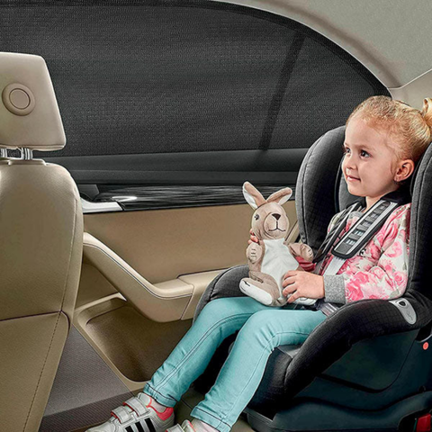 Set of 4 Car Sunshades – Quick Installation and Sun Protection