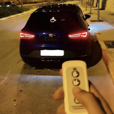 Lichtsignaal Voor Auto - Communiceer Veilig 
