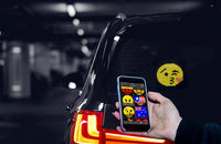 Panneau LED Emoji Animé Pour Voiture — Style Moderne Et Interactif